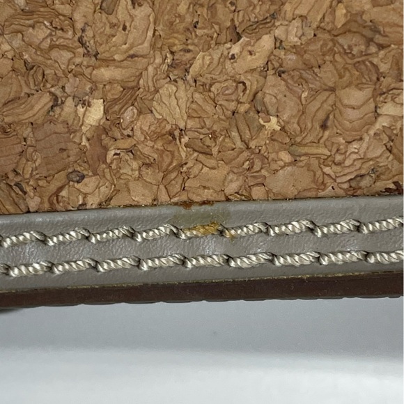 Clarks Helio Float Wedge Sandal in Tan Suede Size 10 Wide - Picture 13 of 13